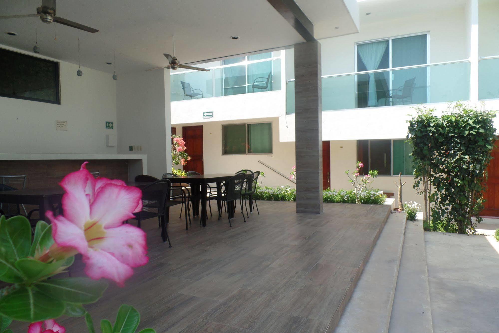 Hotel Villa Escondida Campeche Exterior foto